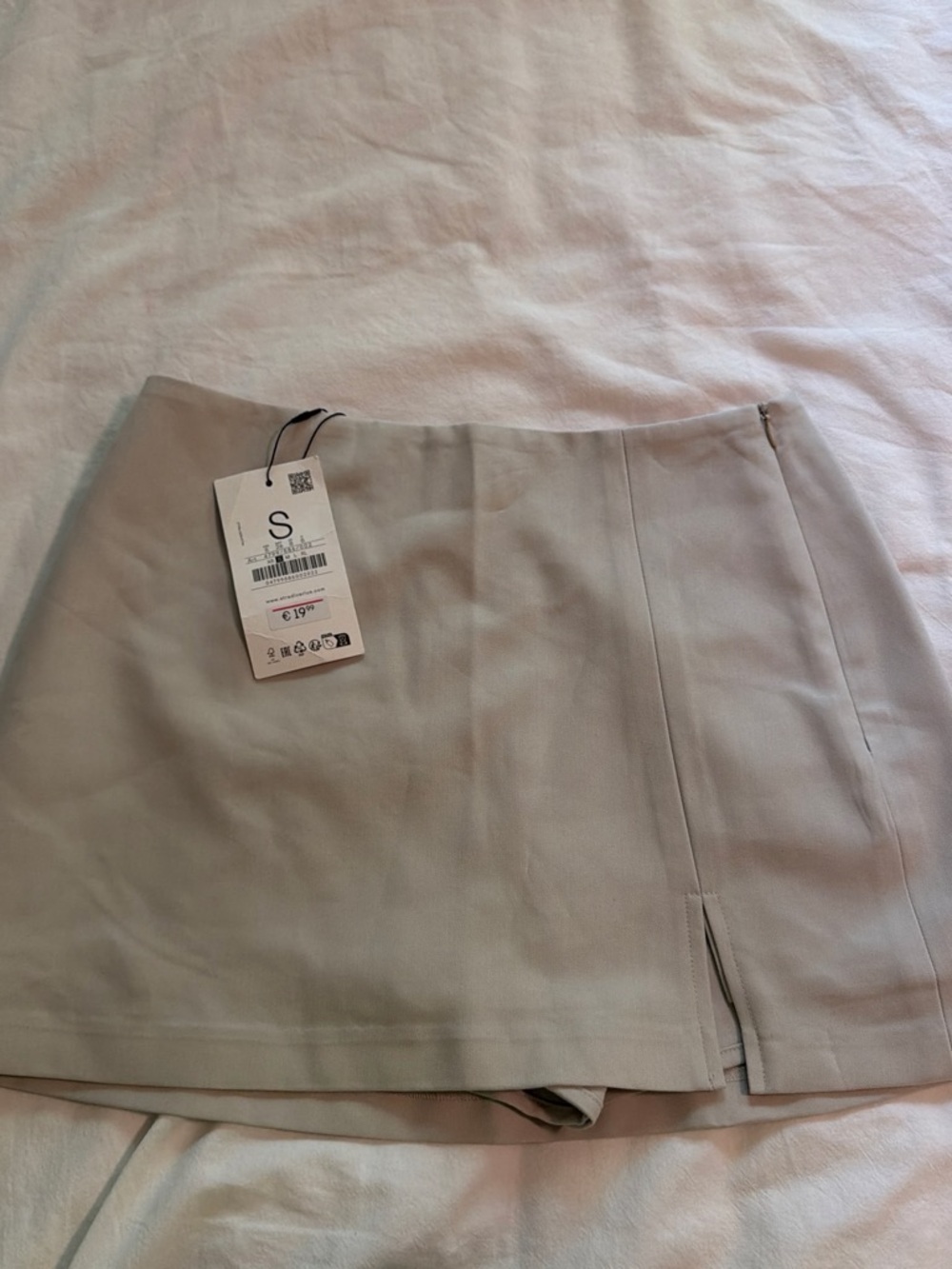 stradivarius Cream Mini Skort with Front Slit